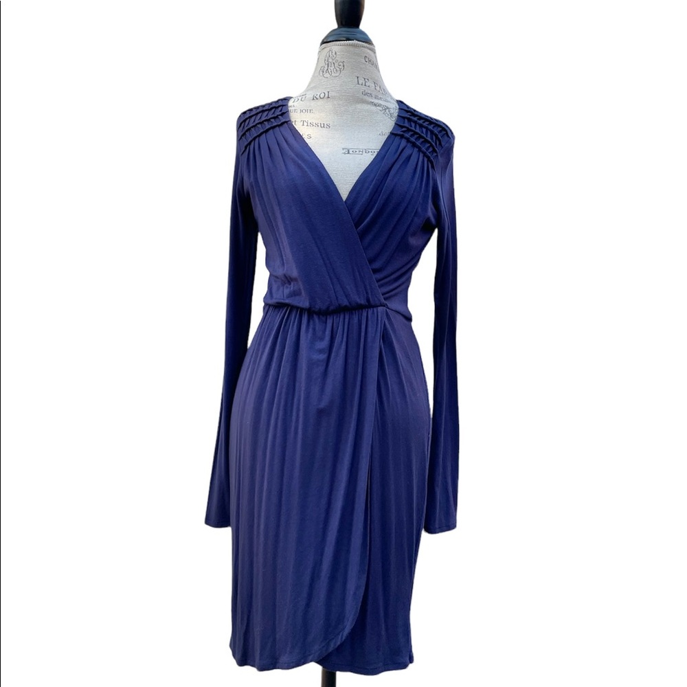 2 dresses Dark blue violet & Green short dresses with long sleeves size M